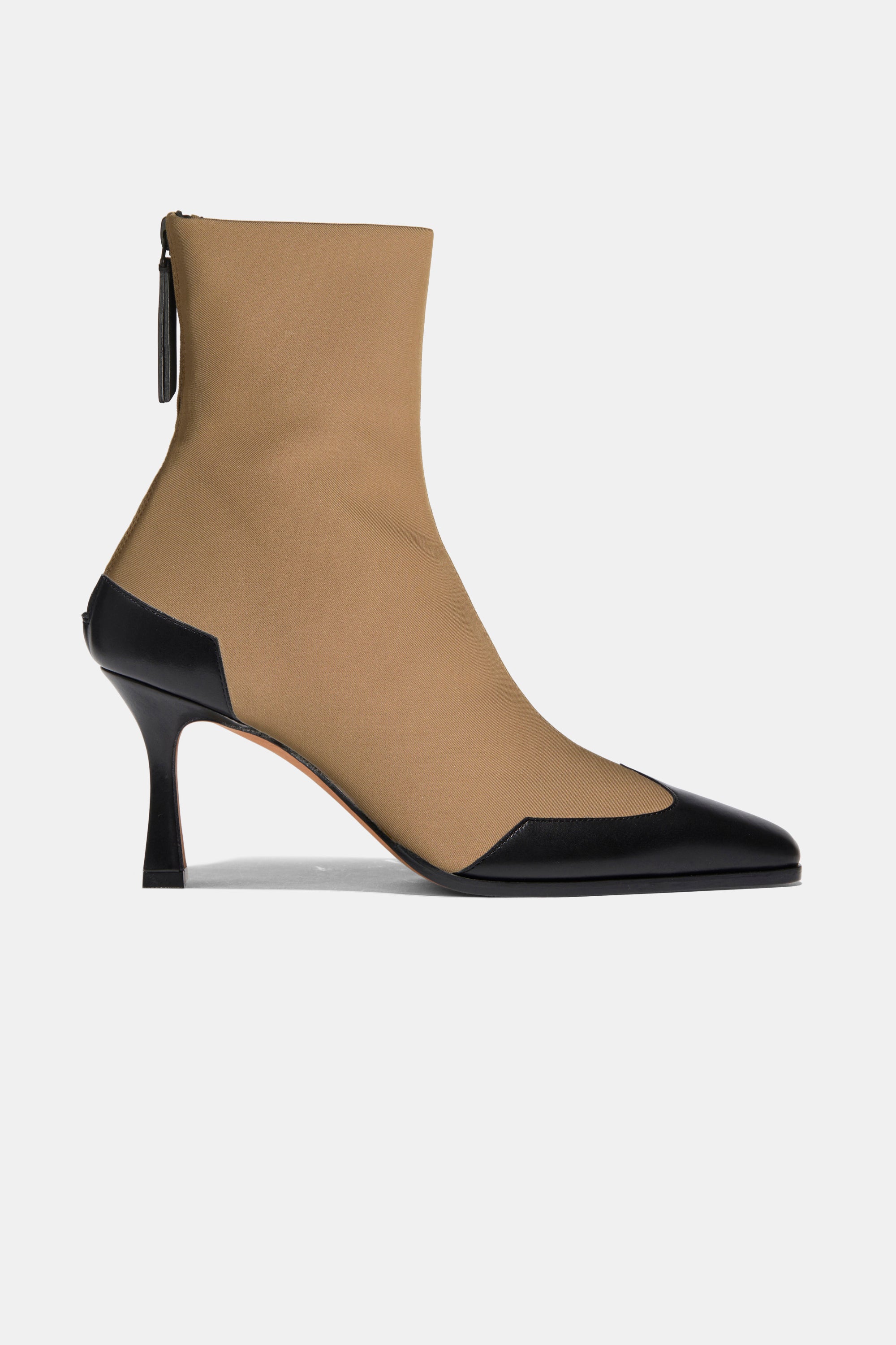 Western Stretch Boot in Tan Grosgrain