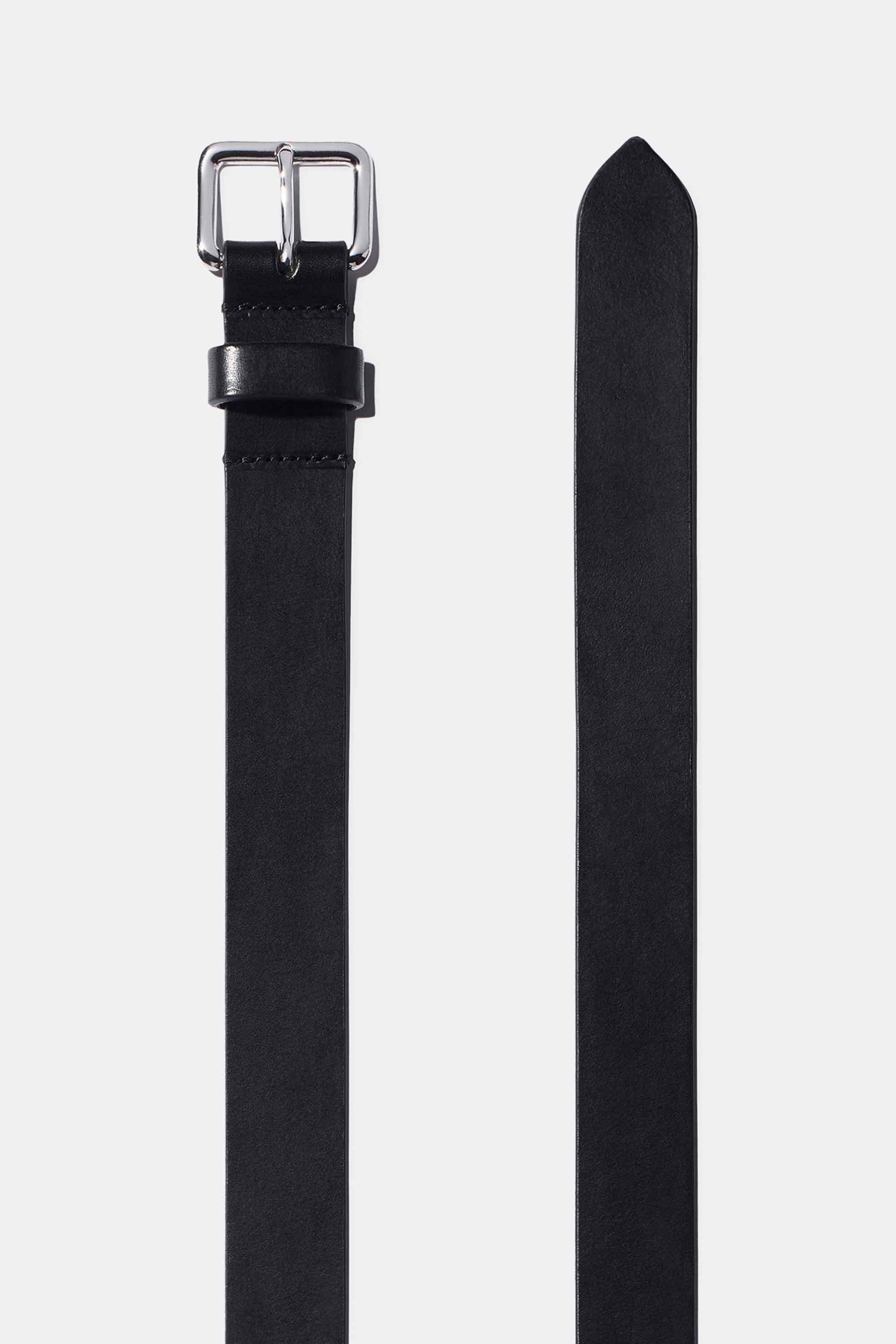 Yoyo Belt in Black with Silver Buckle — Exclusive