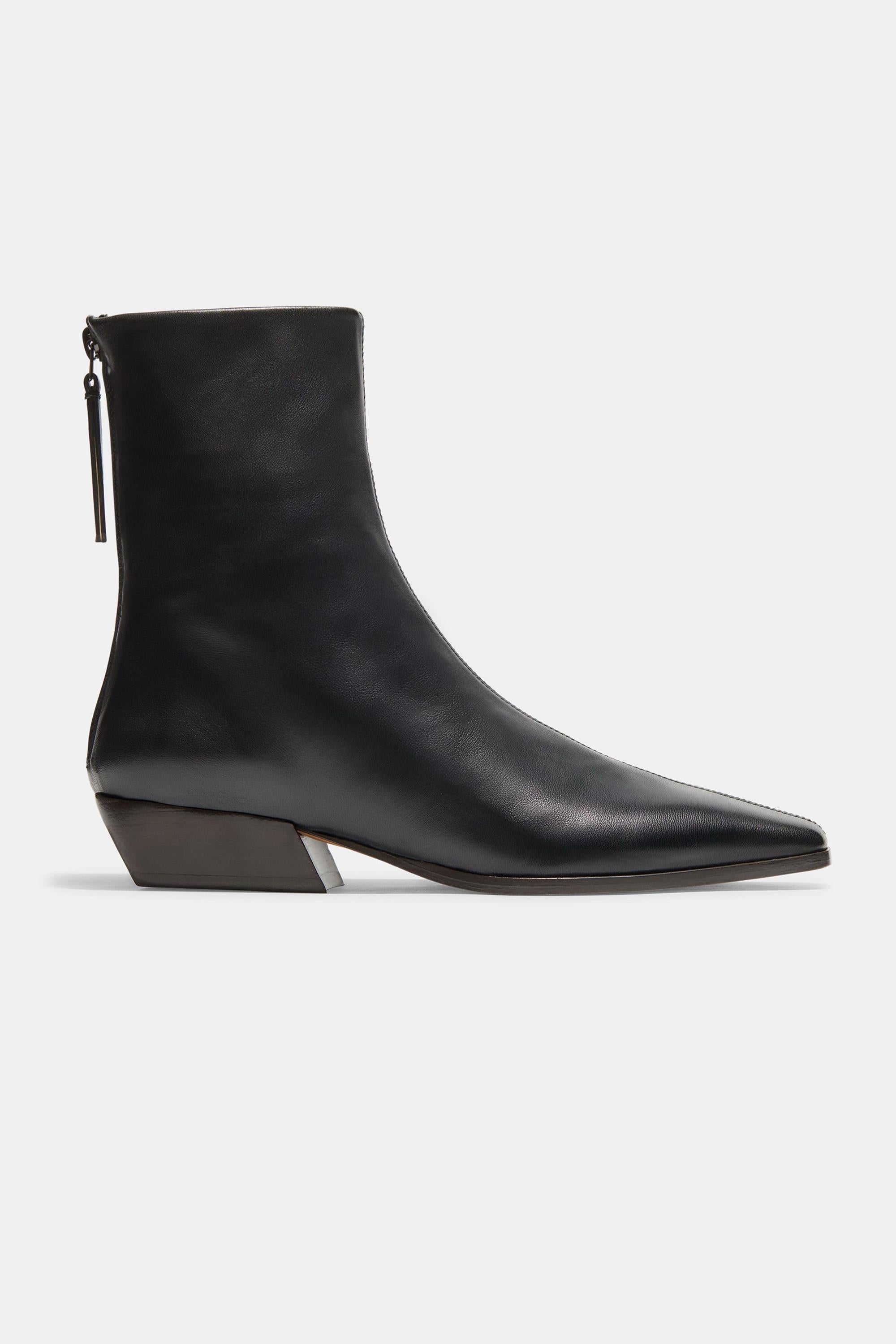 Minori Boot in Black Nappa