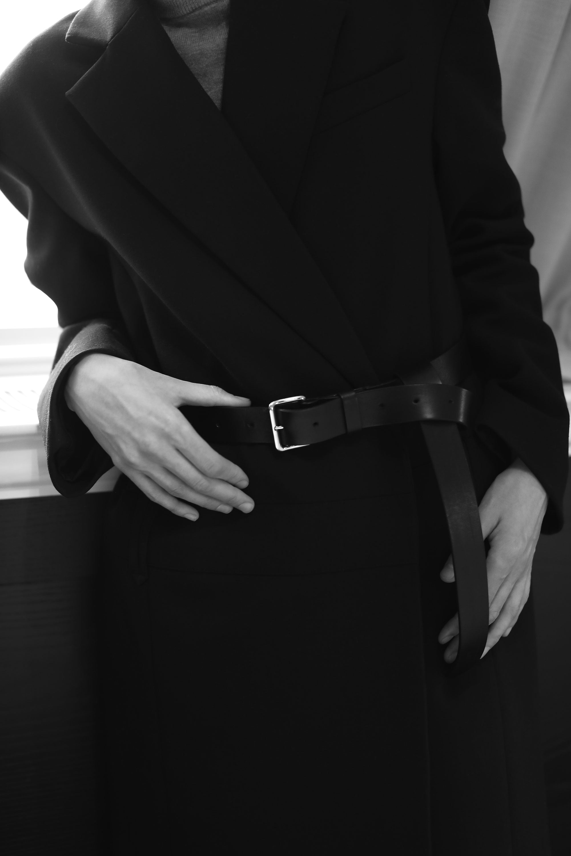 Yoyo Belt in Black with Silver Buckle — Exclusive