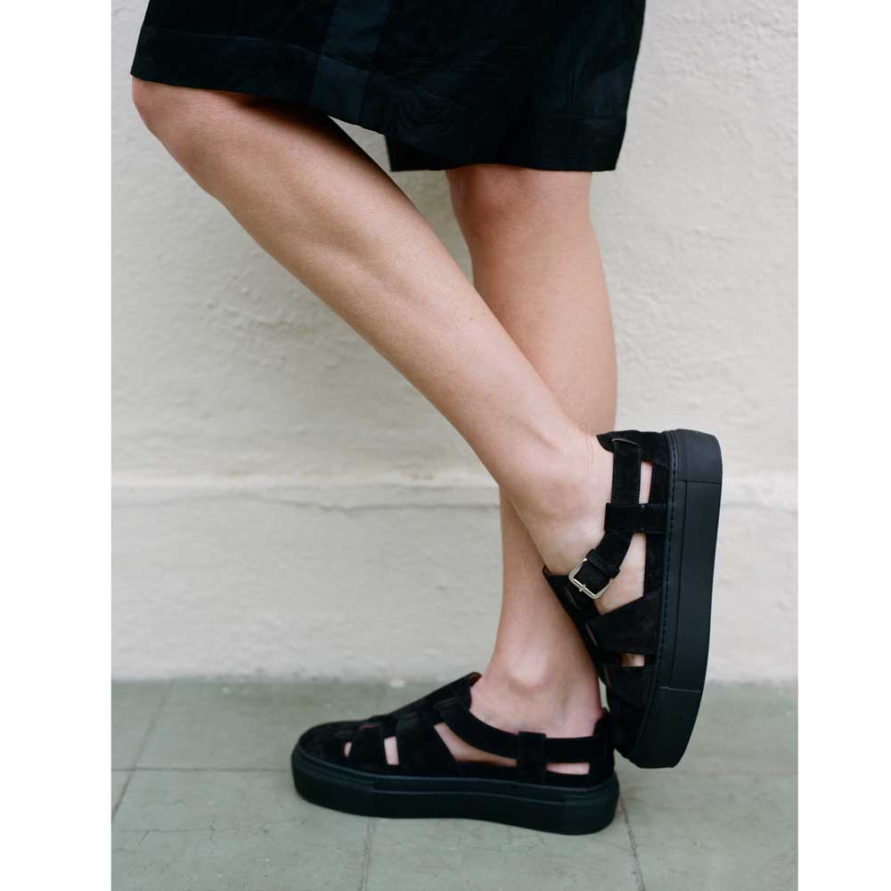 Ernest Sneaker in Black Suede